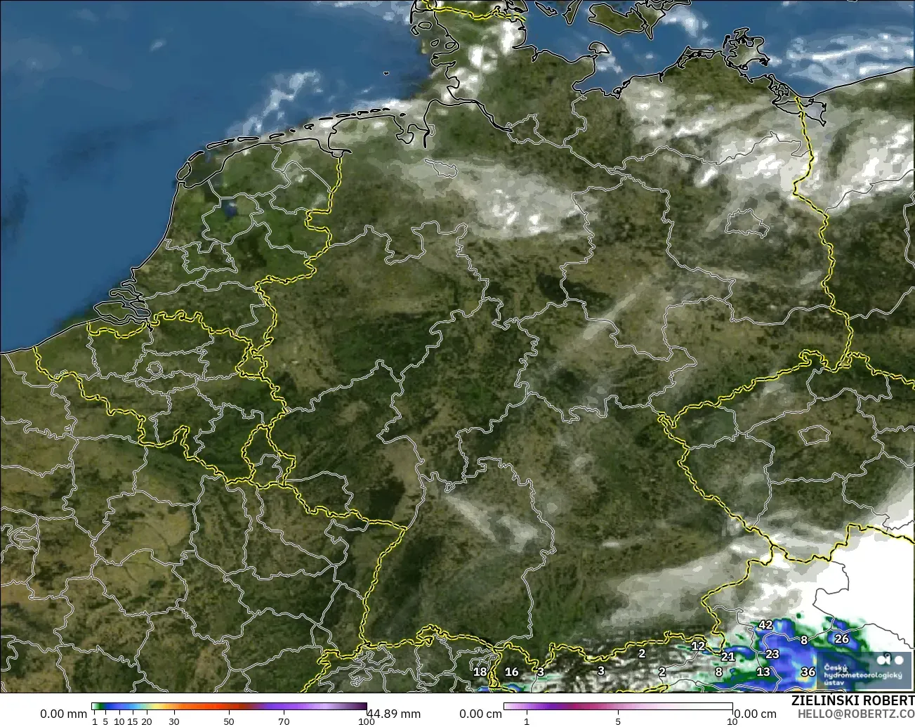 ALADIN CZ 2.3 km modelo - Alemania, Precipitación, nubes y presión